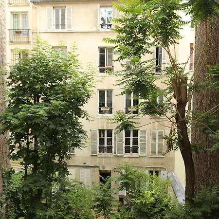 Charming In Batignolles Appartamento Parigi